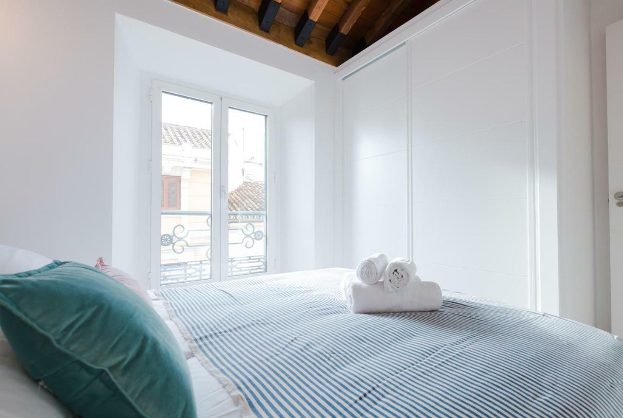 Hola Malaga Catedral Appartement Buitenkant foto